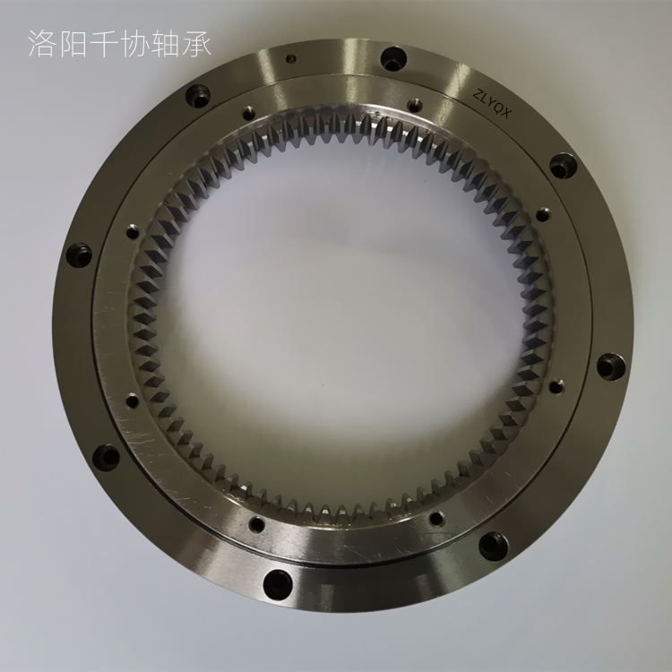 [ZLYQX]講解拆卸轉(zhuǎn)盤軸承前的準(zhǔn)備，和拆卸方法？